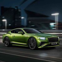 Los coches de ricos se ríen de la etiqueta CERO: el nuevo Bentley es una bestia de casi 800 CV que entra sin problemas en las ZBE. Un Dacia Sandero no puede
