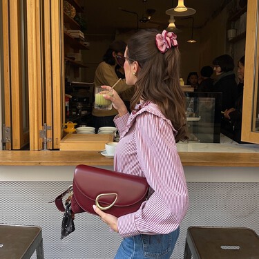 El outlet de El Corte Inglés liquida las bailarinas de rejilla efecto metalizado que llevaremos sin parar toda la primavera 