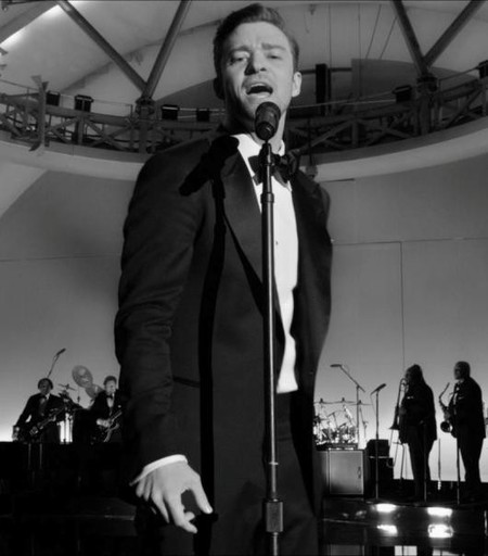 Los espejos de Justin Timberlake dan para mucho videoclip