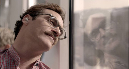 Huawei quiere hacer un asistente de voz sentimental, al estilo del de la película Her