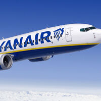 Por qué Ryanair y Vueling seguirán cobrándonos por el equipaje de mano a pesar de ser ilegal y recibir sanciones