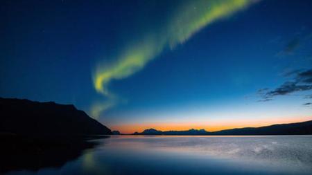 Noruega, de arriba abajo, en el maravillosamente fotografiado timelapse «Norway»