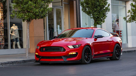 Ford Mustang Shelby GT500 y GT350 Signature Edition, solo 100 unidades con más poder bajo el cofre