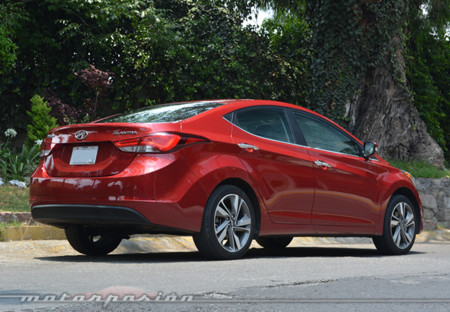 Hyundai Elantra 2015 2