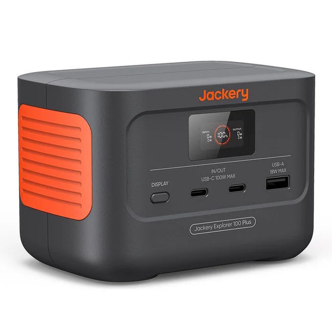 Con uno de los mayores descuentos en tecnología por este Black Friday en SHEIN, la Jackery Explorer 100 Plus es una estación de energía que se convertirá en el regalo perfecto para los amantes de la acampada. Su precio baja de 149 euros a solo 86 euros.
