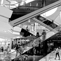 Los modelos de negocio que más sufren son los que apuestan por la masificación