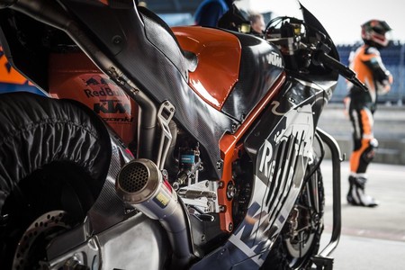 Ktm Motogp 2017 Rc16 Jpg