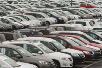 Antes de romper el récord Guiness de 'selfies', México rompe récord en ventas de autos