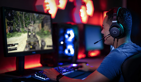Cooler Master amplía su catálogo con sus nuevos auriculares gaming, los MH751 y MH752