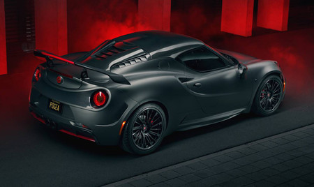 Pogea Racing Alfa Romeo 4C