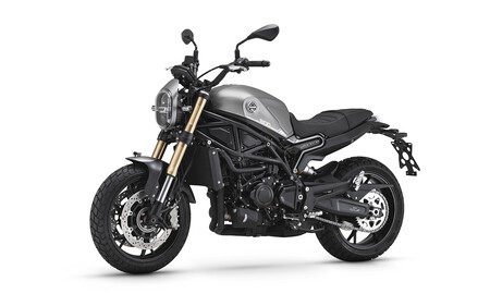 Benelli Leoncino 800 Y 800 Trail 2022 Precios 012