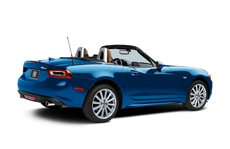 Fiat 124 Spider Prima Edizione Lusso Special 2