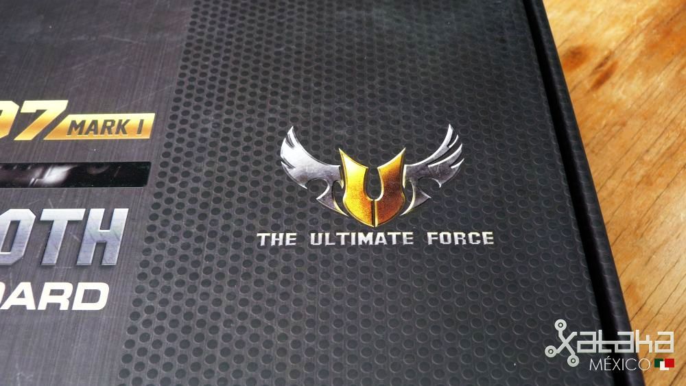 Foto de Empaque: ASUS MARK 2 (2/9)