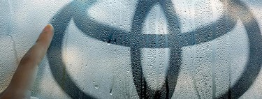 Toyota registra patente de moto com motor de hidrogênio 
