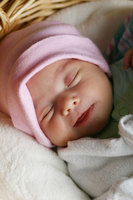 Bebés que "devuelven": ¿enfermedad por reflujo o regurgitación?