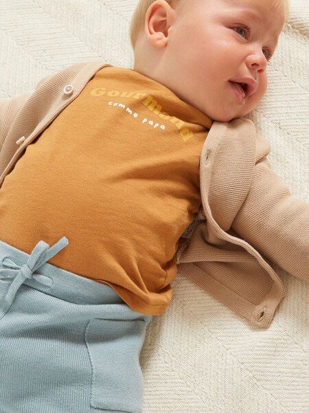 Armario Capsula Bebe Camisetas1