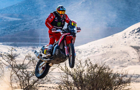 Honda se recupera con la victoria de Joan Barreda en la etapa 2 y ahora los problemas son para KTM