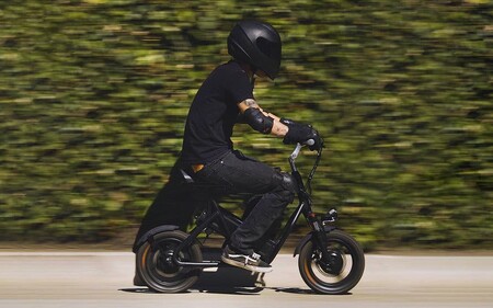 Voro Motors Roadrunner