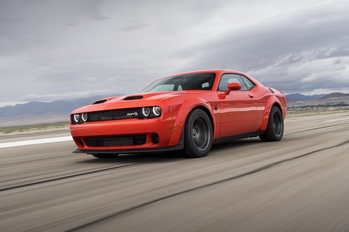 Dodge Challenger SRT Super Stock 2020, el muscle car que quiere conquistar el ¼ de milla con sus 807 hp