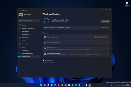 Microsoft lanza la Build 22483 para Windows 11: mejoras en las búsquedas, corrección al usar datos móviles y una nueva insignia