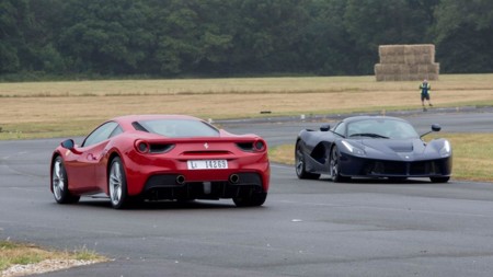 Jeremy Clarkson eligió para su última vuelta el Ferrari 488 GTB