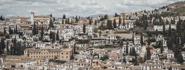 El Albaicín de Granada se ha convertido en uno de los lugares más turistificados de España. Y los vecinos se han cansado