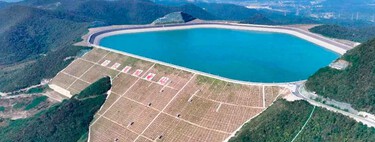 A maior bateria do mundo não usa lítio: do tamanho de um arranha-céu, China inaugura colosso de água que desafia a engenharia moderna