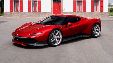 El nuevo ultra exclusivo Ferrari SP38 toma inspiración de deportivos italianos de los 70