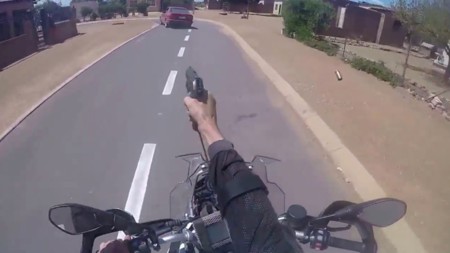 La policía sudafricana no se anda con tonterías