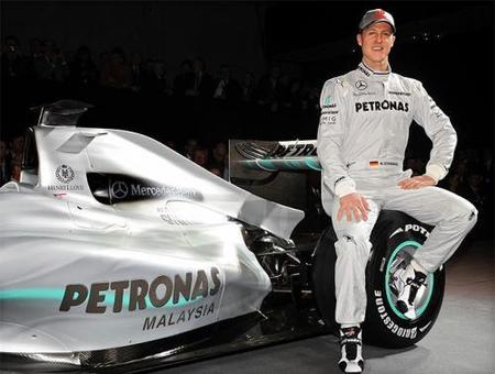 Michael Schumacher reconoce que sigue siendo rojo