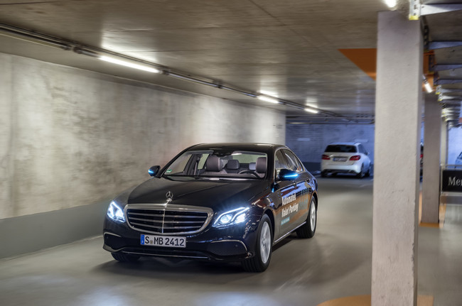 Daimler Bosch Aparcamiento Automatizado