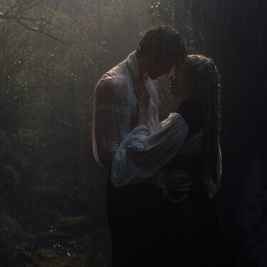 He visto ‘Cumbres Borrascosas’ sin haber leído antes el libro. Ahora siento que es la mejor decisión que podía haber tomado