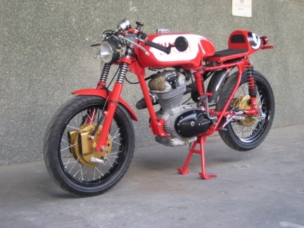 Carallo Sport por Radical Ducati