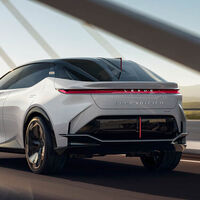 ¡Acelerón a la electrificación! Lexus lanzará su primer coche híbrido enchufable en 2021 y un nuevo coche eléctrico en 2022 