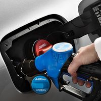 Salvar tu viejo coche diésel instalando un sistema SCR con AdBlue cuesta 3.000 euros, y en Alemania ya lo hacen