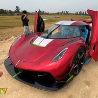 Con un soplete, una radial y un Toyota de desguace estos vietnamitas han hecho una copia de un hipercoche de 3,5 millones