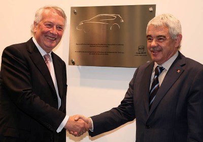 Seat inaugura su edificio corporativo