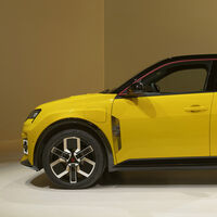 El Renault 5 eléctrico aún no puede encargarse, pero ya tiene en lista de espera a 50.000 compradores