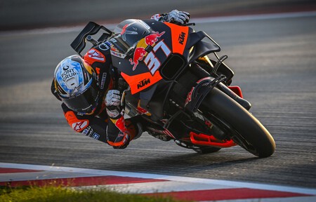 Ktm 3 2025