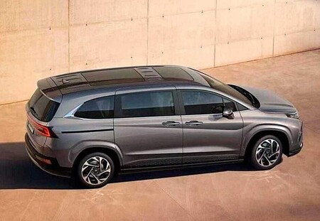 Hyundai Custo 4