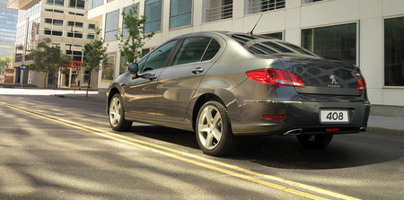 Peugeot 408