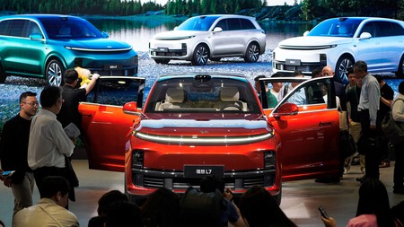 AUTOSHOW2