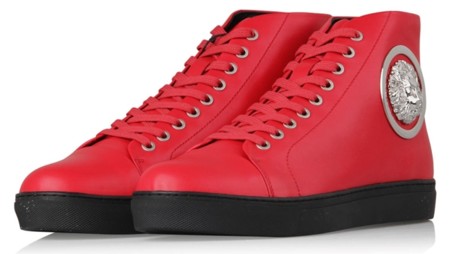 Cabeza de león: zapatillas altas de Versus Versace