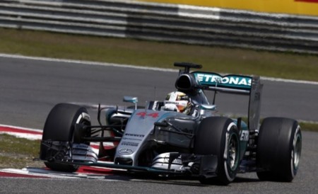 GP China F1: Lewis Hamilton vuelve a poner las cosas en su sitio