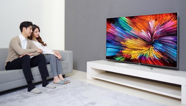 Televisor LG CES 201