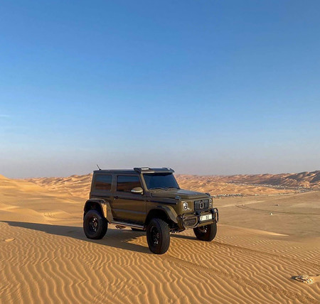 Y este es el improbable pero espectacular resultado de cruzar un Suzuki Jimny con un Mercedes G 500 4x4²