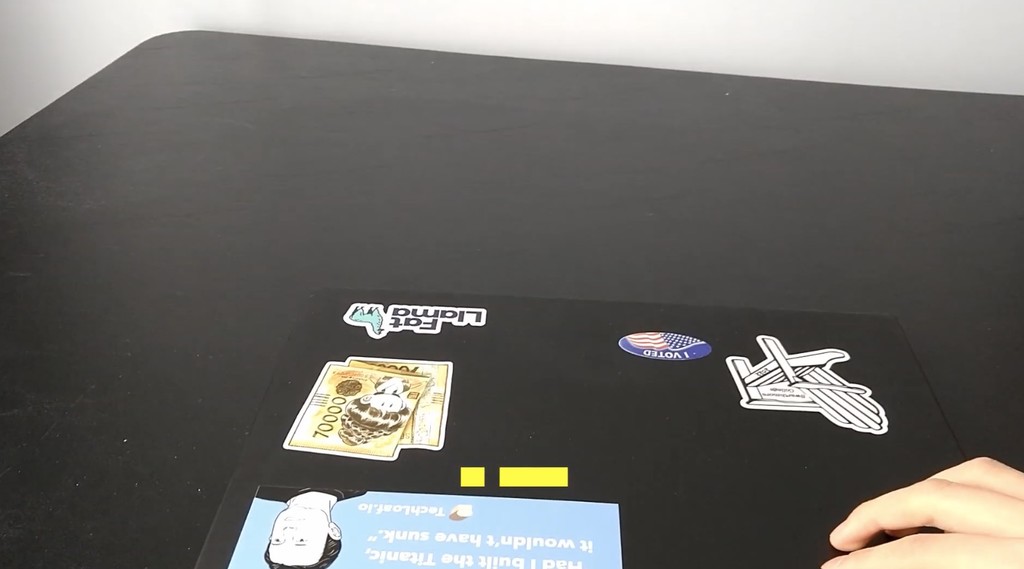 Esta utilidad para Linux permite escribir sin teclear, solamente abriendo y cerrando la tapa de nuestro portátil