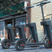 Cinco heridos por la explosión de un patinete eléctrico en un tren de Barcelona