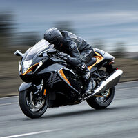 ¡Ha vuelto! La nueva Suzuki Hayabusa reclama el trono de los 300 km/h con 190 CV, por 21.995 euros