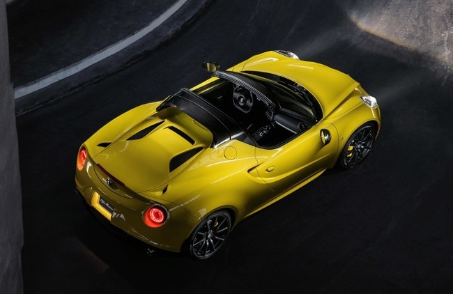 Alfa Romeo 4c Spider 650 03